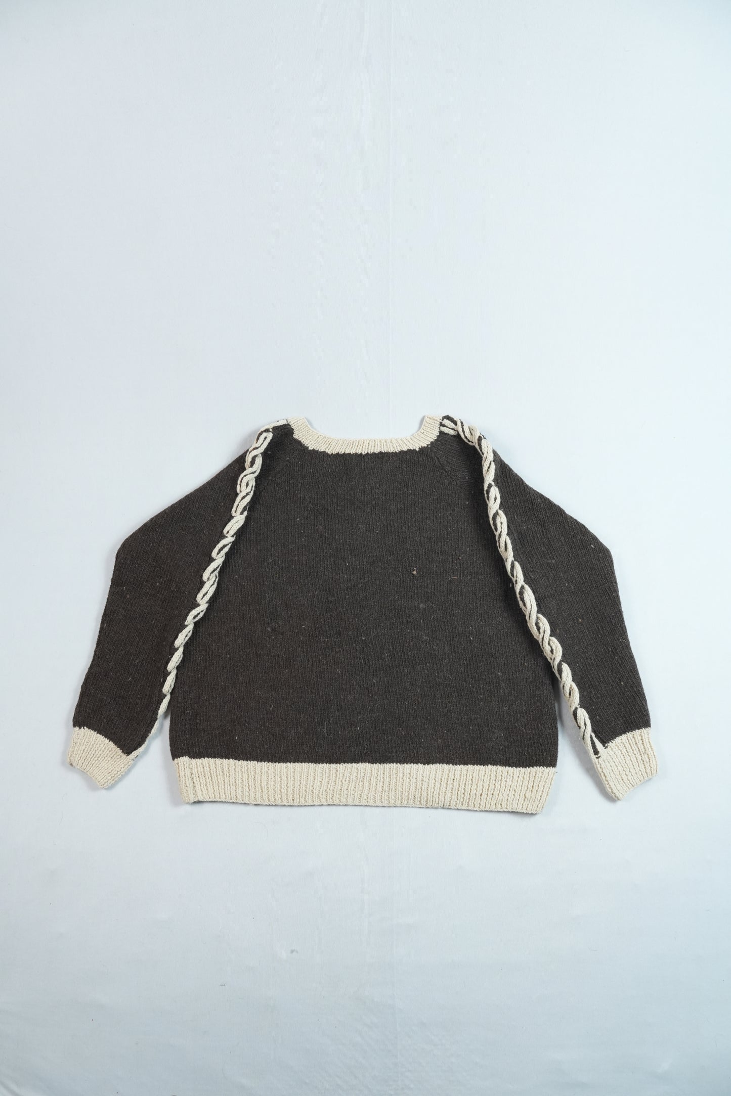 Pual Braided Sleeve Pullover