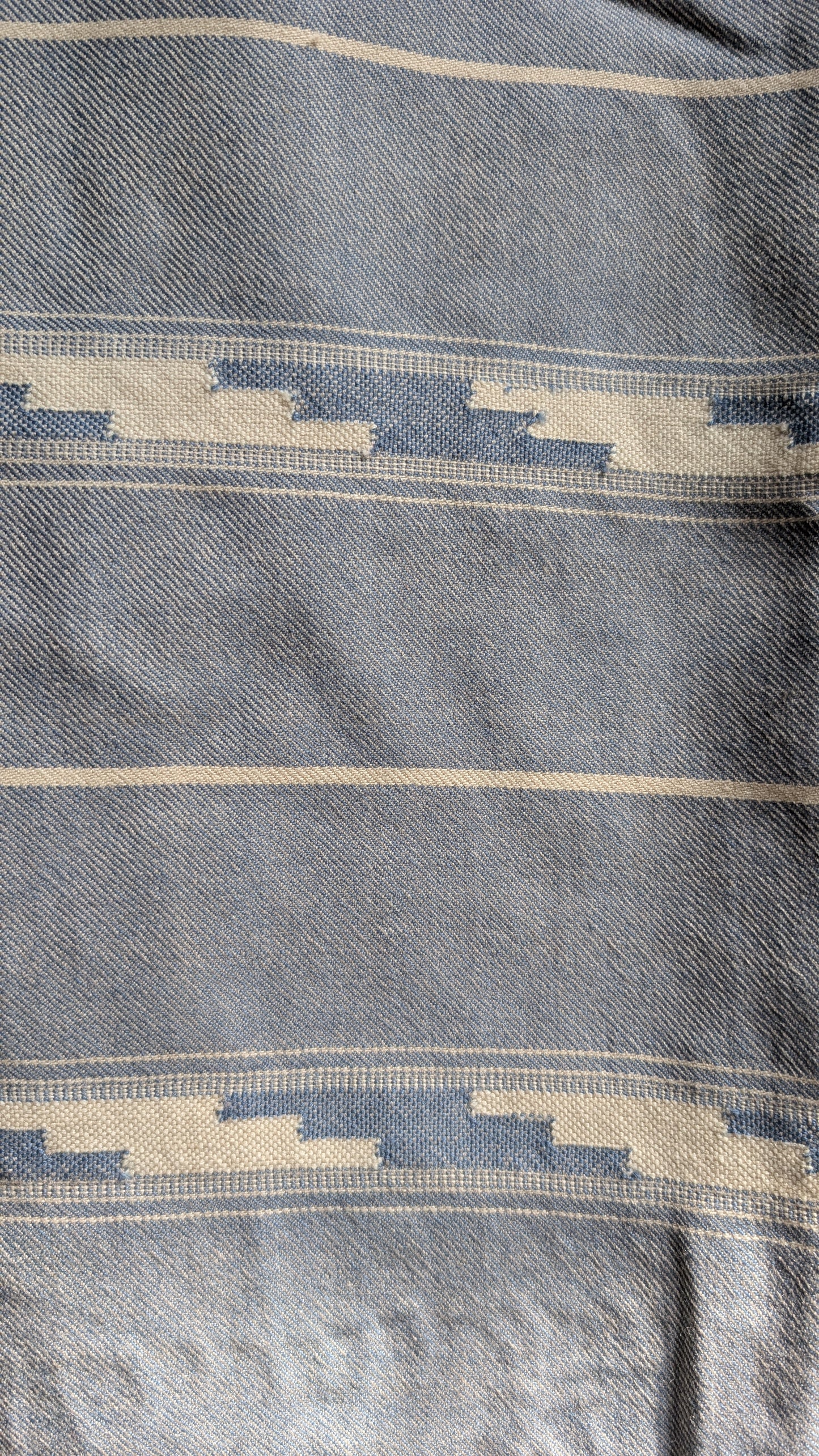 Handmade wool shawl - Shop@Woolknitters