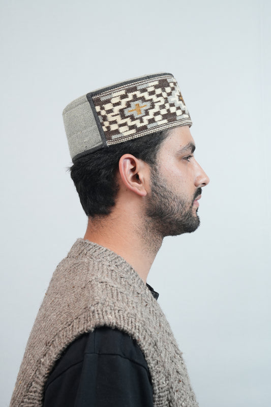 Kullvi Topi - Ochre