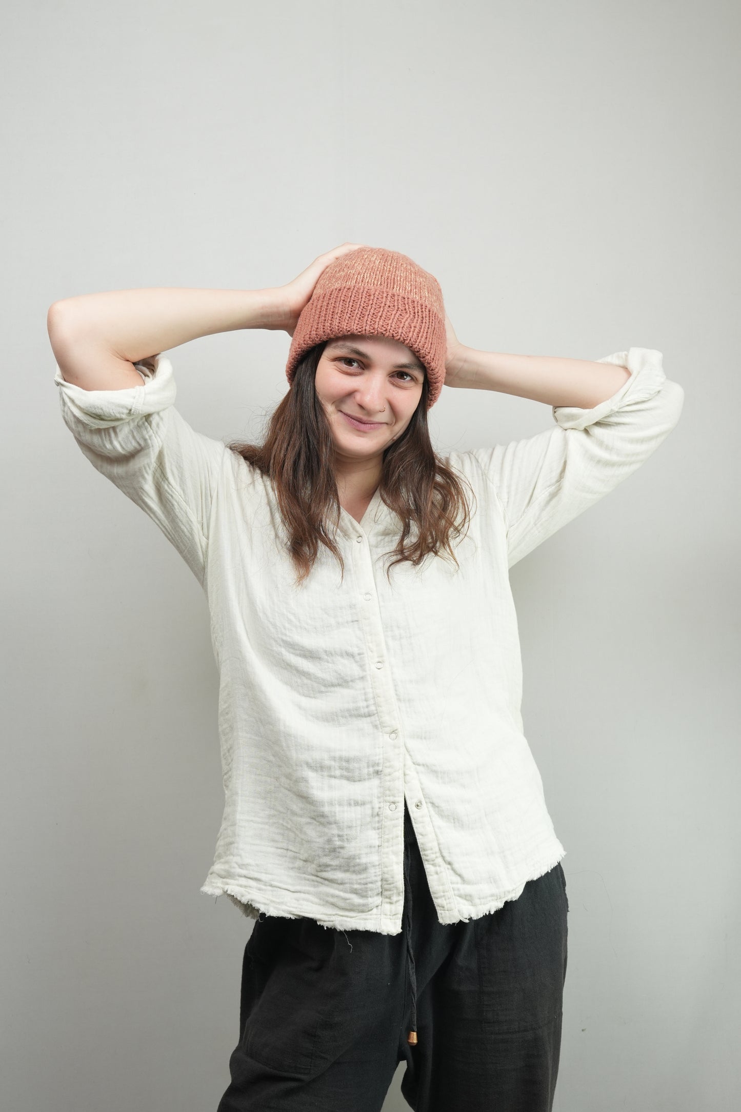 Hand-Knitted Wool Beanie - Rose Melange