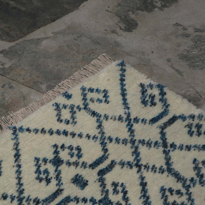 Trellis Tsug Den Carpet