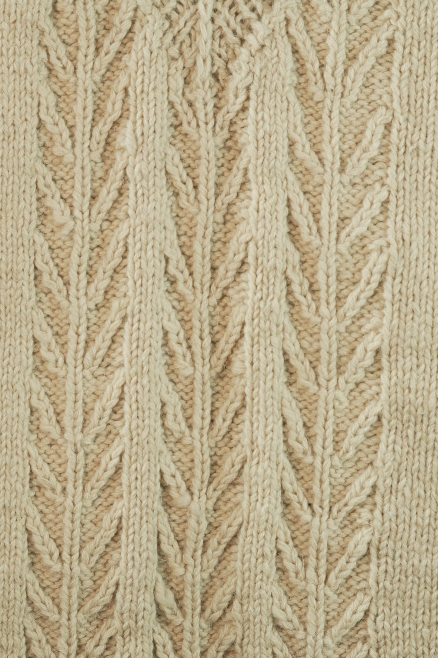 Handspun Cable Knit Wool Vest - Off White